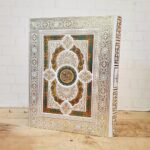 قرآن نفیس قاب صندوقی پلاک دار وزیری۴۰۱ - Image 2