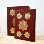 قرآن کریم نفیس جعبه لپ تاپی چرم آینه ای پلاک دار